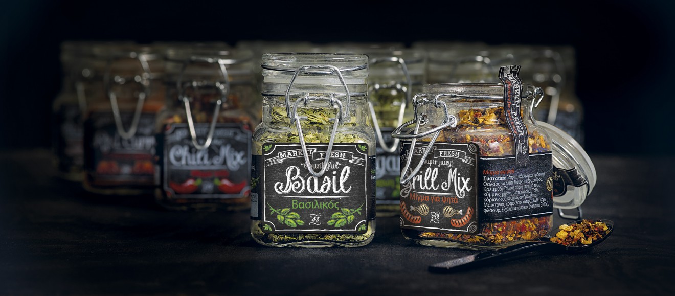 Quatre Mains package design - Packaging Design, Basil, Grill mix