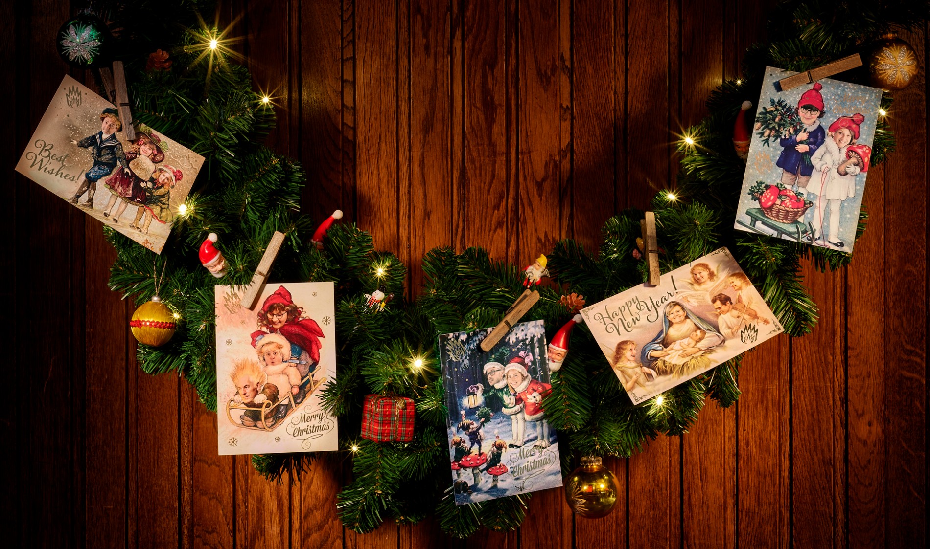 Quatre Mains package design - christmas cards, decoration